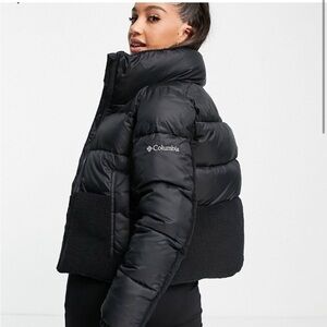 Like New! Columbia Women's Leadbetter Point™ Sherpa Hybrid Jacket. Size M